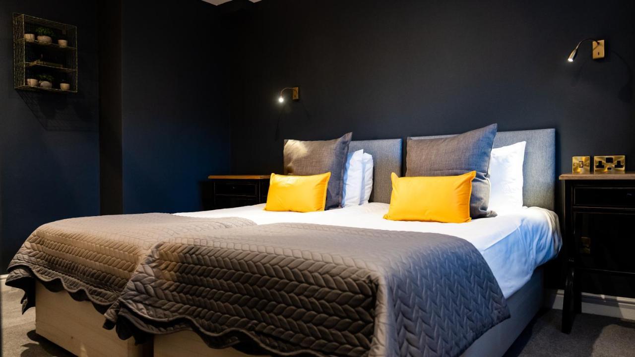 The Bridge Hotel Macclesfield Bagian luar foto