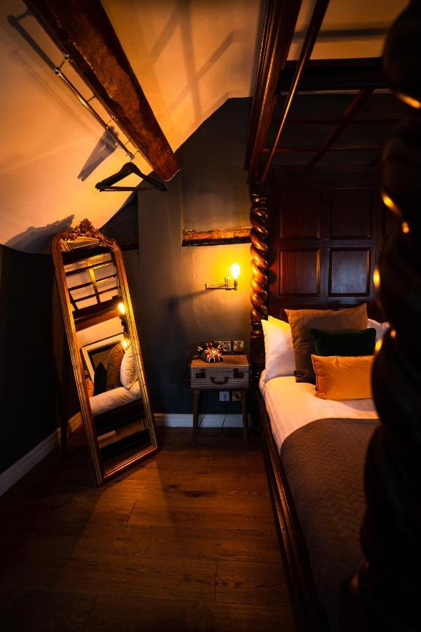 The Bridge Hotel Macclesfield Bagian luar foto