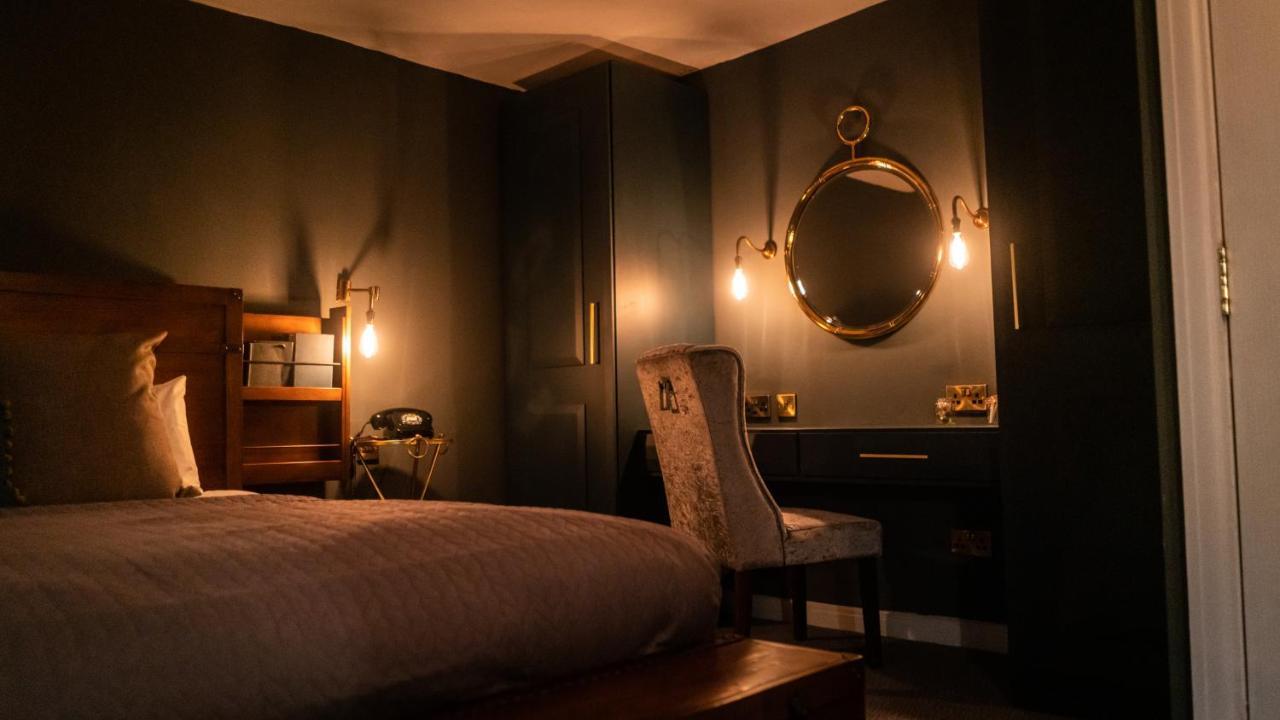 The Bridge Hotel Macclesfield Bagian luar foto