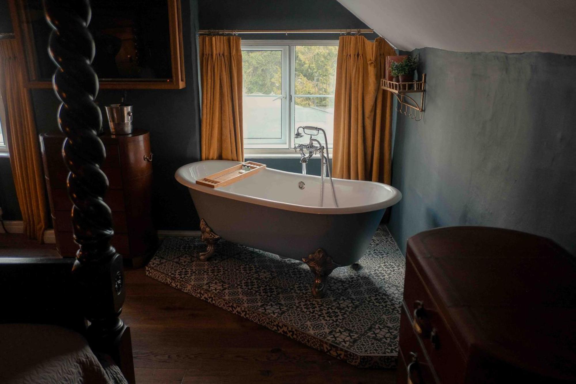 The Bridge Hotel Macclesfield Bagian luar foto