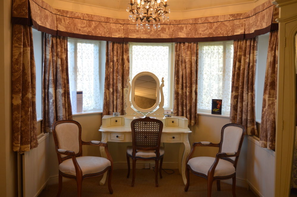 The Bridge Hotel Macclesfield Bagian luar foto